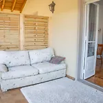 Moby Dick Colares Bed and Breakfast Σίντρα