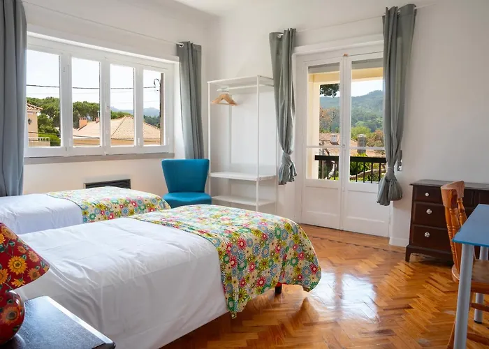 Moby Dick Colares Nocleg ze śniadaniem *