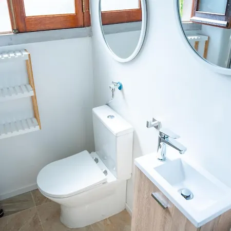 Moby Dick Colares Bed & Breakfast