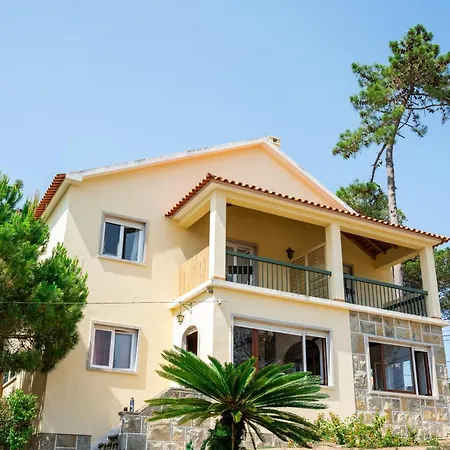 Panzió Moby Dick Colares *