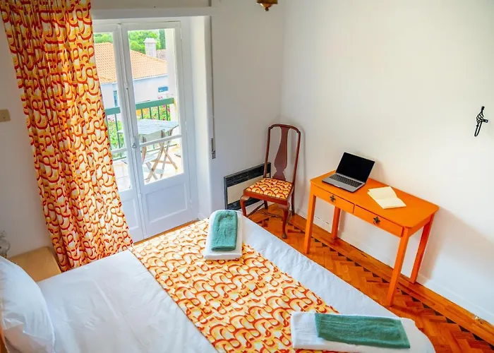 לינה וארוחת בוקר Moby Dick Colares סינטרה