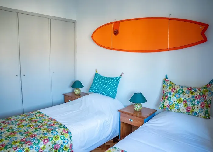 Moby Dick Colares לינה וארוחת בוקר סינטרה